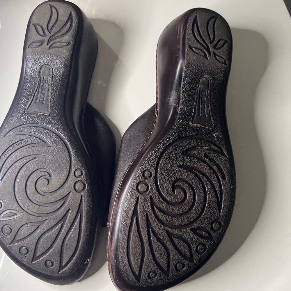 Brown Leather Sandals